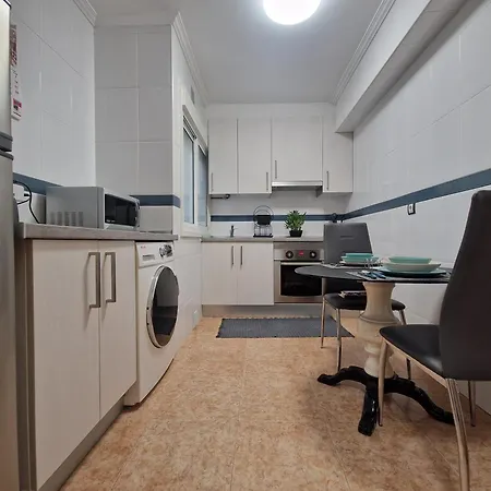 Playa Bouzas - - Parking Free Apartamento *